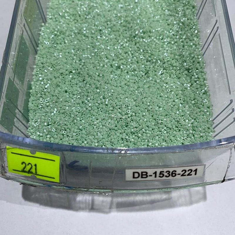 Miyuki Boncuk ( Delica Db 11-0 Kesim Kod: 221 ) Su Yeşili Renk ( 2 Gram )